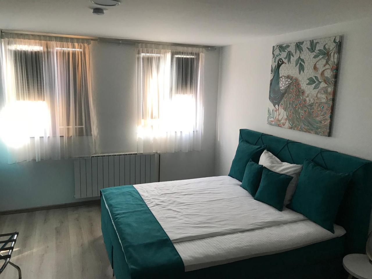 Heartland City B&B Tuzla Exterior foto
